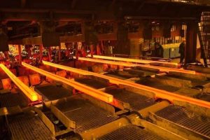 ثبات نسبی در بازار جهانی فولاد و ادامه رکود در بازار ایران