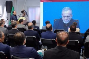 بزرگ‌ترین نیروگاه خورشیدی کشور با ظرفیت ۱۲۰ مگاوات در فولاد مبارکه افتتاح شد