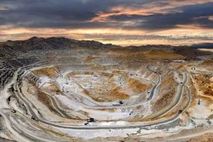 مصوبات جدید شورای عالی معادن درباره حقوق دولتی و تمدید مجوزهای اکتشافی