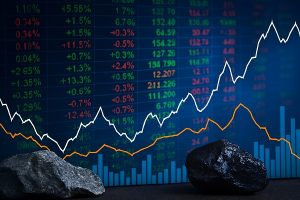 رشد سالانه تولید و فروش شرکت‌های معدنی بورسی در سایه افت ماهانه