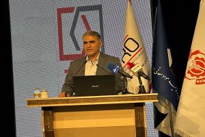 خروج از «دام درآمد متوسط» با تبدیل مواد خام به فناوری ، برند و ارزش افزوده