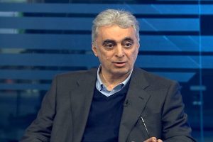 تغییر مسیر حرفه‌ای با سرمایه‌گذاری در عناصر نادر خاکی