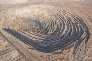 کلوخه سنگ‌ آهن ، پیشران فروش “کگهر” در تیرماه ۱۴۰۴