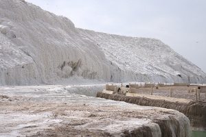 تلفیق هوشمندانه صنعت و معدن با گردشگری پایدار