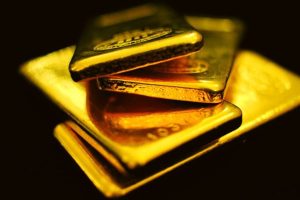 ترامپ طلا، تنگستن و اورانیوم را از تعرفه‌ معاف کرد