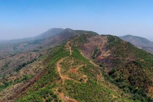 توقف پروژه سنگ آهن سیماندو پس از مرگ سه کارگر در حادثه‌ای در محل کار