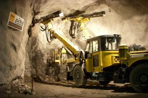 ایران حداقل به 1000 دستگاه جدید حفاری نیاز دارد