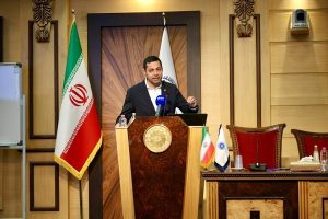 مقررات ارزی در کل زنجیره فولاد اصلاح شود