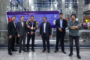 بازگشت سعید افروز، قهرمان مسابقات پارادوومیدانی جهانی و عضو خانواده شرکت ملی مس به میهن اسلامی