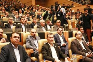 با حضور مدیرعامل شرکت فولاد هرمزگان ؛ بیست و هفتمین سمپوزیوم فولاد کیش آغاز شد