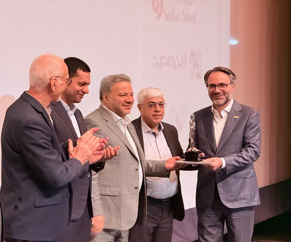 مدیر برجسته صنعت فولاد