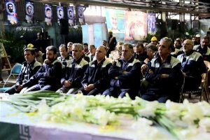 برگزاری مراسم گرامیداشت هفته بسیج و شهدای مدیریت نورد ذوب‌آهن اصفهان