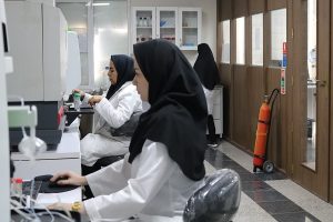 رشد ۵۴۰ درصدی آنالیز نمونه‌ های معدنی در مرکز تحقیقات مواد معدنی ایران