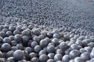 تولید گلوله‌های فولادی کم‌آلیاژ در ایران‌ذوب؛ پاسخی دانش‌بنیان به نیاز صنایع معدنی کشور