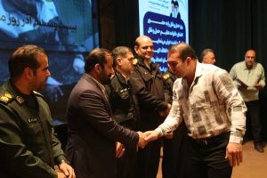 تجلیل از رانندگان و دست‌اندركاران حمل‌ونقل ذوب‌آهن اصفهان