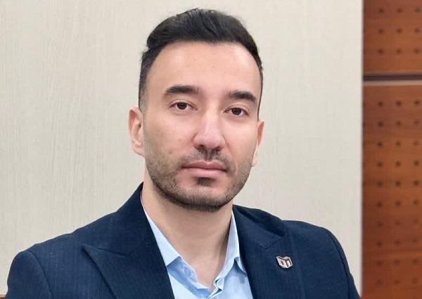 یاقوت توسعه معادن و فلزات خاورمیانه