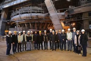 بازدید مسئولان سازمان بورس از ذوب‌آهن اصفهان