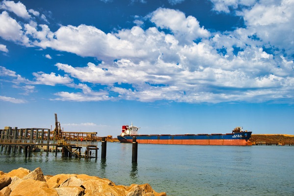 ازسرگیری فعالیت قطب صادرات سنگ‌آهن استرالیا پس از طوفان حاره‌ای «میچل»