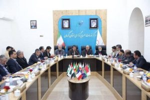 استاندار کرمان همچنان پیگیر مدیران غیر بومی صنایع معدنی