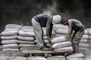 دبیر انجمن کارفرمایان سیمان؛  قیمت سیمان افزایشی نداشته است