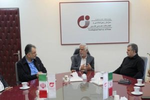 دیدار اعضای کمیسیون برنامه و بودجه با معاون وزیر صمت در سازمان زمین‌شناسی